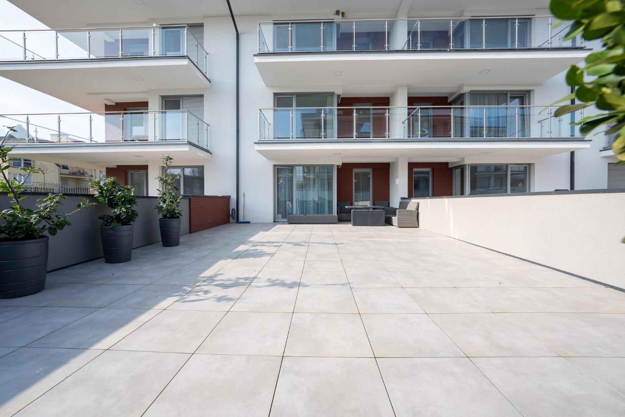 Apartament Z Wielkim Tarasem Morska 2 Rewal 50M Do Morza Exterior foto